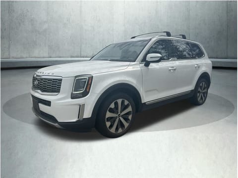 1 image of 2020 Kia Telluride S