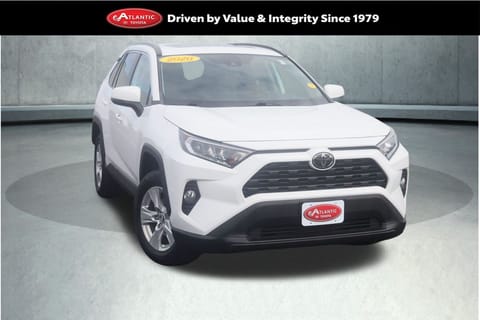 1 image of 2020 Toyota RAV4 XLE