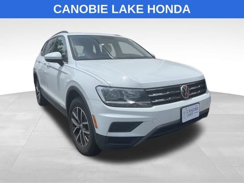 1 image of 2020 Volkswagen Tiguan 2.0T SE
