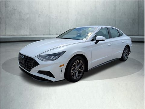 1 image of 2021 Hyundai Sonata SEL