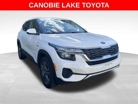 1 image of 2021 Kia Seltos LX