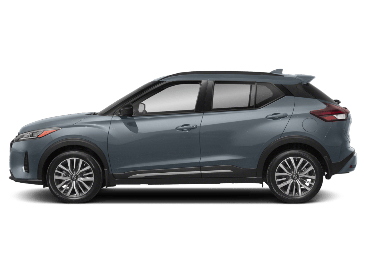 1 thumbnail image of  2021 Nissan Kicks SR