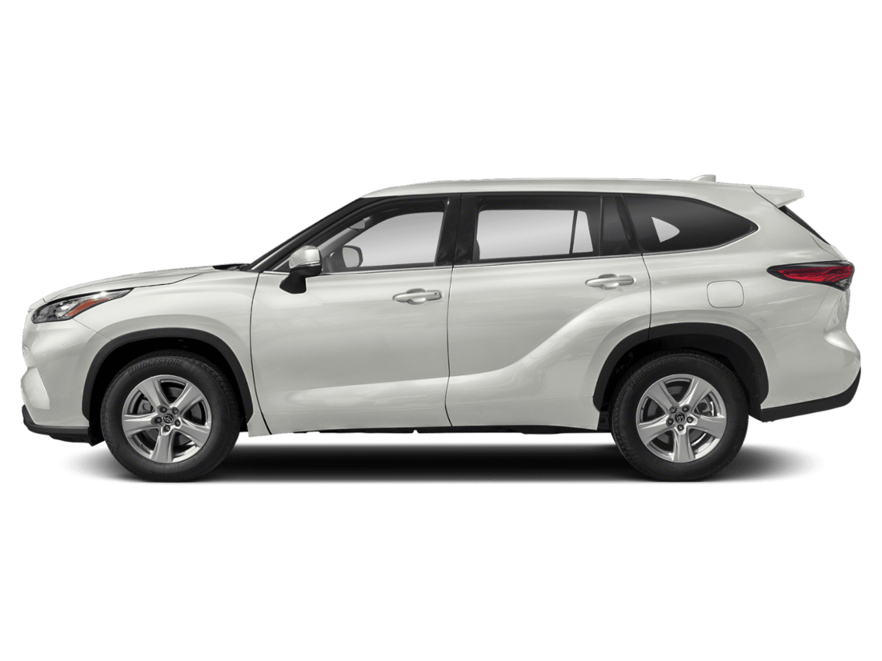 2 thumbnail image of  2021 Toyota Highlander LE