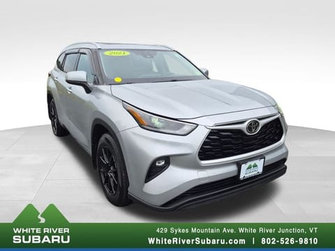 1 image of 2021 Toyota Highlander XLE