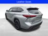 5 thumbnail image of  2021 Toyota Highlander XLE