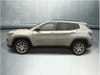 2 thumbnail image of  2022 Jeep Compass Latitude Lux