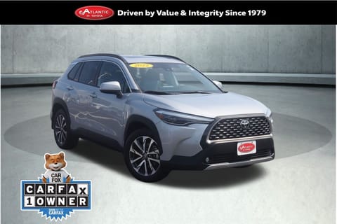 1 image of 2022 Toyota Corolla Cross XLE