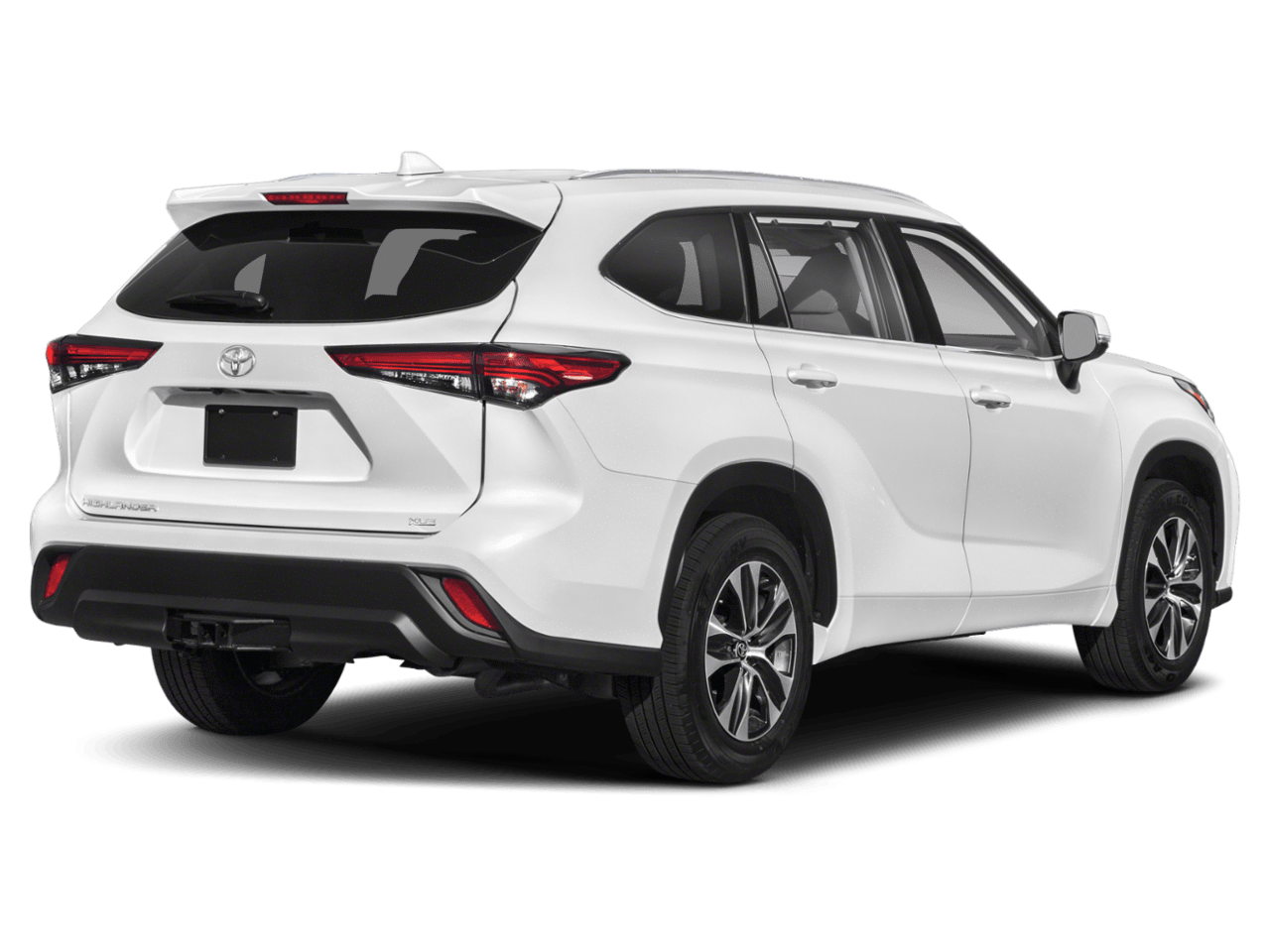 3 thumbnail image of  2022 Toyota Highlander XLE
