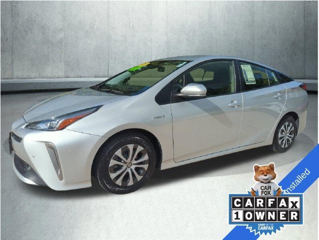 2022 Toyota Prius XLE