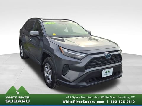 1 image of 2022 Toyota RAV4 Hybrid XLE