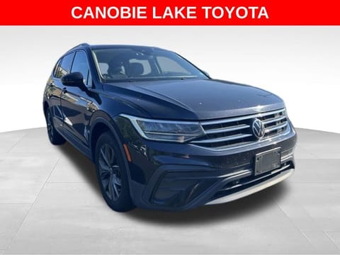 1 image of 2022 Volkswagen Tiguan 2.0T SE
