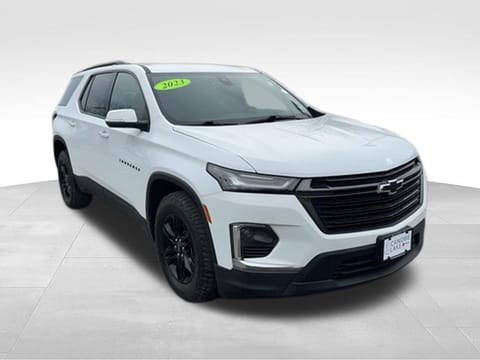1 image of 2023 Chevrolet Traverse LT