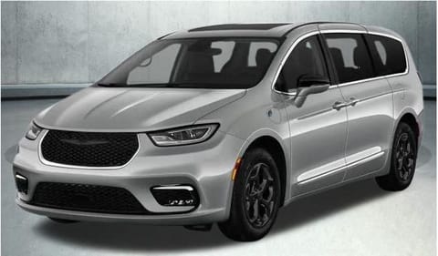 1 image of 2023 Chrysler Pacifica Touring L
