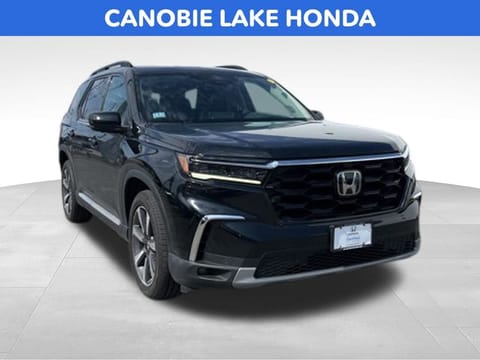 1 image of 2023 Honda Pilot Elite