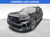2 thumbnail image of  2023 Honda Pilot Elite