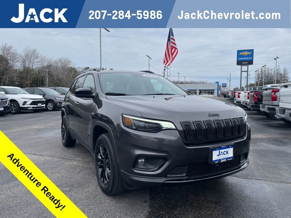 2023 Jeep Cherokee Altitude Lux 4X4's photo