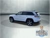 4 thumbnail image of  2023 Jeep Grand Cherokee Limited