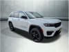 9 thumbnail image of  2023 Jeep Grand Cherokee Limited