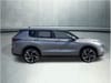 10 thumbnail image of  2023 Mitsubishi Outlander SE