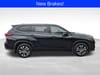 2 thumbnail image of  2023 Toyota Highlander XLE