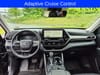 17 thumbnail image of  2023 Toyota Highlander XLE