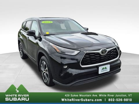 1 image of 2023 Toyota Highlander XLE