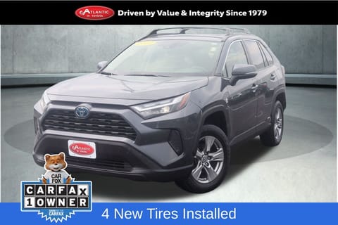 1 image of 2023 Toyota RAV4 Hybrid XLE