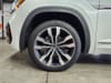 14 thumbnail image of  2023 Volkswagen Atlas Cross Sport 3.6L V6 SEL Premium R-Line