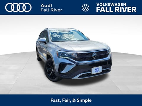1 image of 2023 Volkswagen Taos 1.5T SE