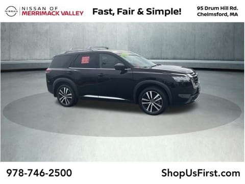 1 image of 2024 Nissan Pathfinder Platinum