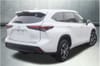 12 thumbnail image of  2024 Toyota Highlander XLE