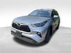 3 thumbnail image of  2024 Toyota Highlander XLE