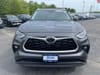 2 thumbnail image of  2024 Toyota Highlander XLE