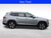 2 thumbnail image of  2024 Volkswagen Atlas 2.0T SEL