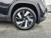 14 thumbnail image of  2024 Volkswagen Atlas Cross Sport 2.0T SE w/Technology