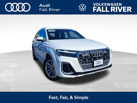 1 image of 2025 Audi Q7 55 Premium Plus