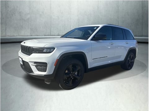 1 image of 2025 Jeep Grand Cherokee Altitude X