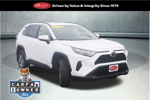 1 image of 2025 Toyota RAV4 Hybrid XLE