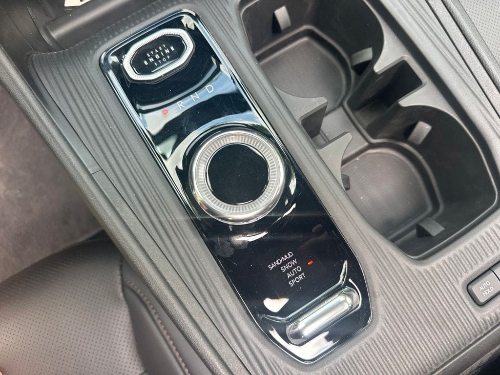 2026 Jeep Cherokee Limited - Photo 30