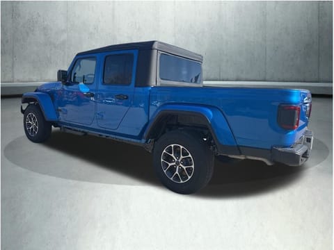 2026 Jeep Gladiator Sport S