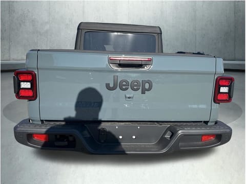 2026 Jeep Gladiator Sport S