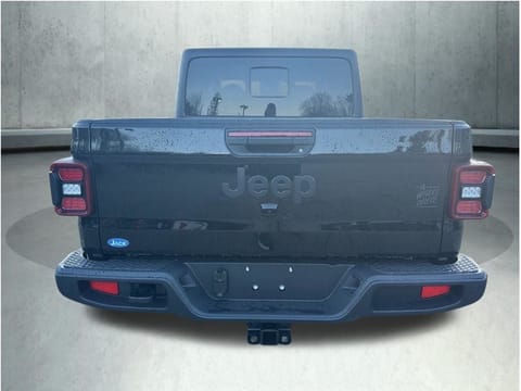 2026 Jeep Gladiator Willys