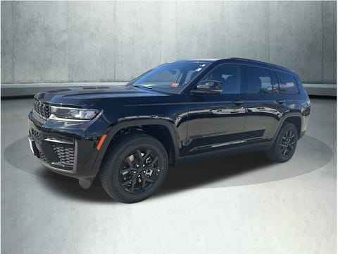 1 image of 2026 Jeep Grand Cherokee L Laredo