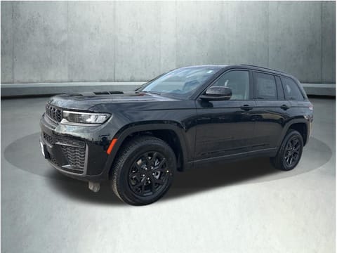 1 image of 2026 Jeep Grand Cherokee Laredo