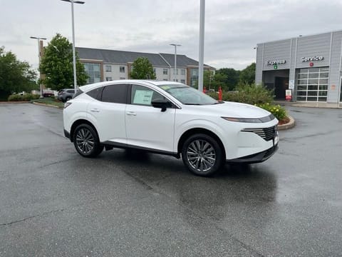 1 image of 2026 Nissan Murano SL