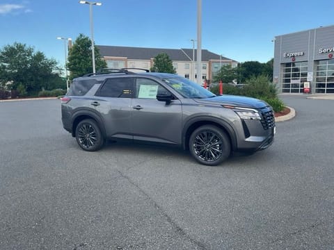 1 image of 2026 Nissan Pathfinder SL
