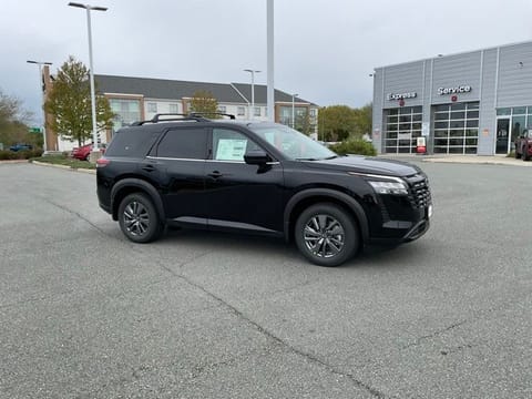 1 image of 2026 Nissan Pathfinder SV