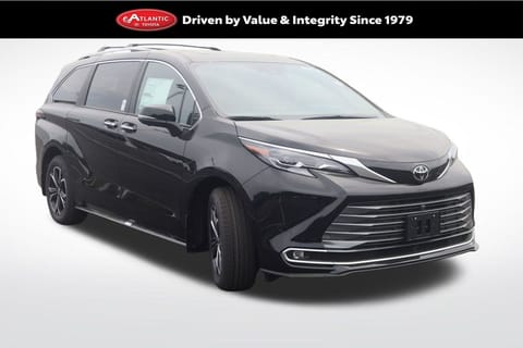 1 image of 2026 Toyota Sienna Platinum
