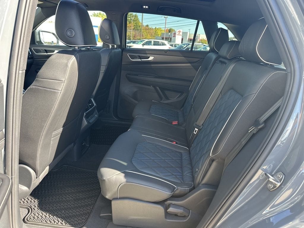 2026 Volkswagen Atlas Cross Sport SEL Premium R-LINE - Photo 25