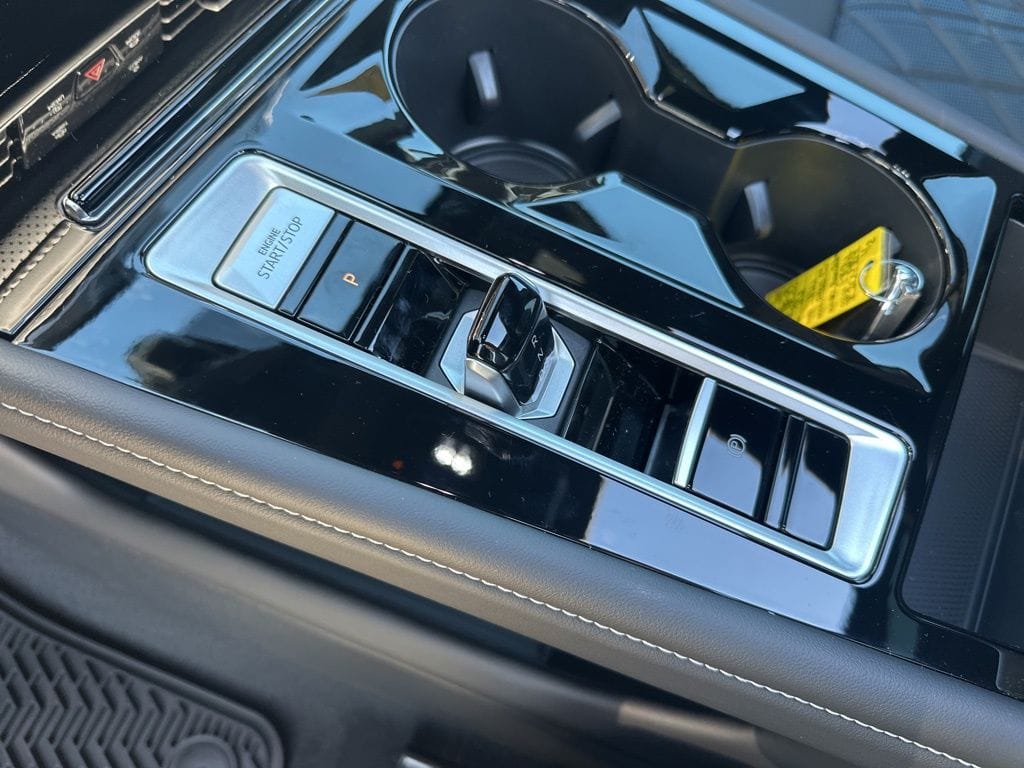 2026 Volkswagen Atlas Cross Sport SEL Premium R-LINE - Photo 24